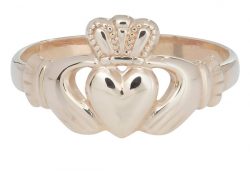 Claddagh ring