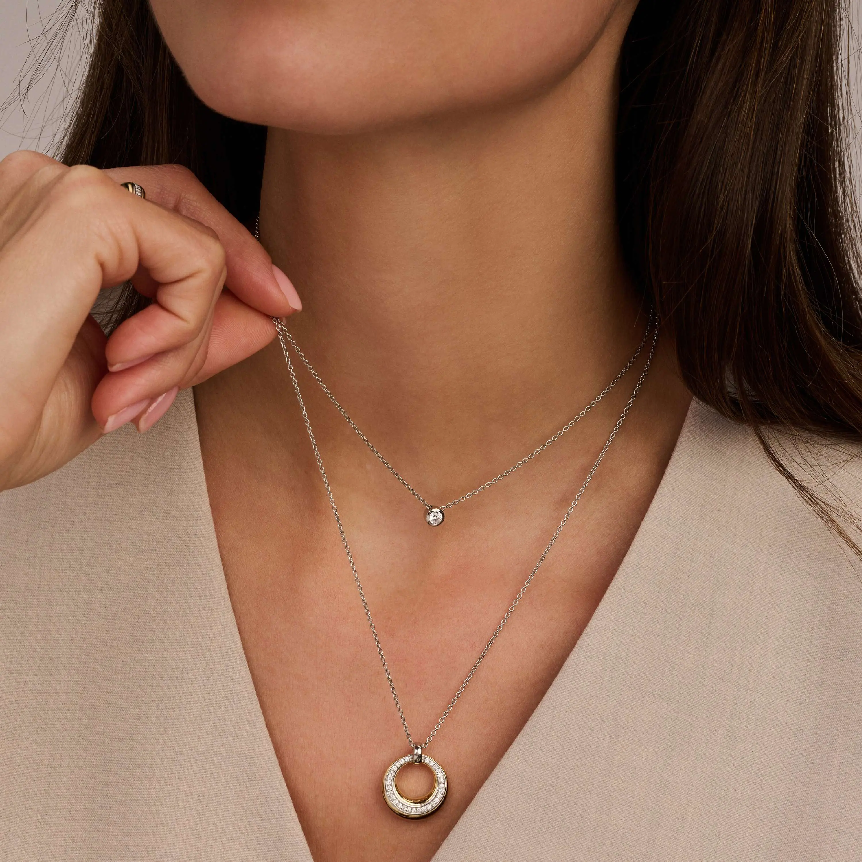 Ti Sento Graduated Cubic Zirconia Gilded Circle Pendant - Image 4