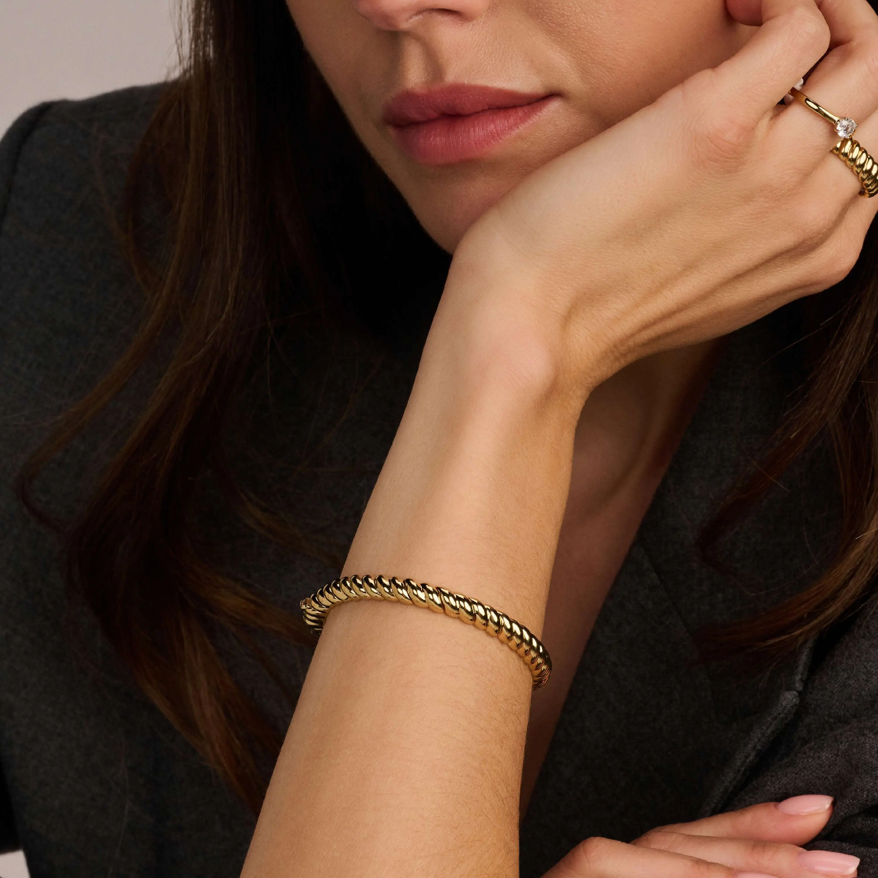 Ti Sento Gold Plated Hump Ridge Bangle - Image 4