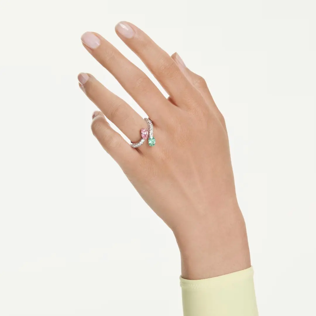 Ariana Grande x Swarovski Open Twist Ring - Image 5