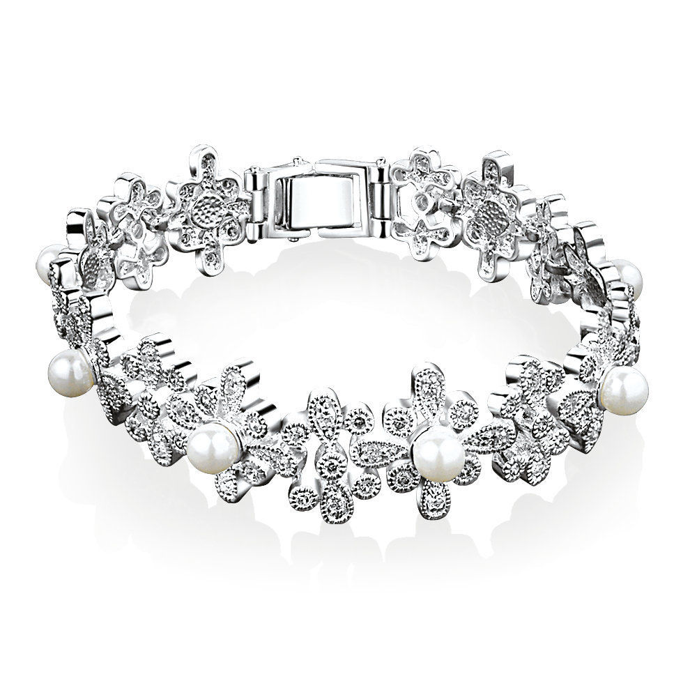 Newbridge Vintage Grace Kelly Pearl Floral Bracelet