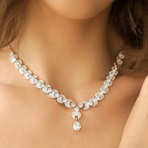 vintage-drop-necklet