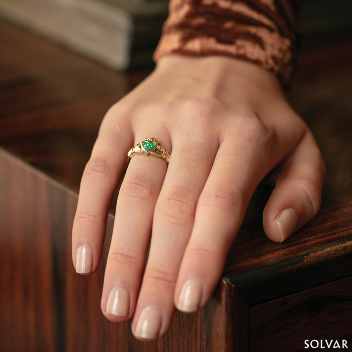 14K Gold 3 Emerald Heart Claddagh Ring - Solvar - Fallers.com - Fallers Irish  Jewelry
