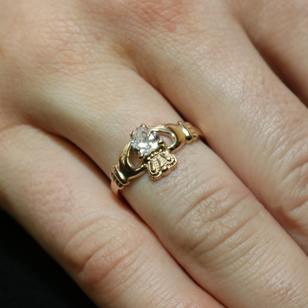 Fallers 9K Claddagh Birthstone Ring