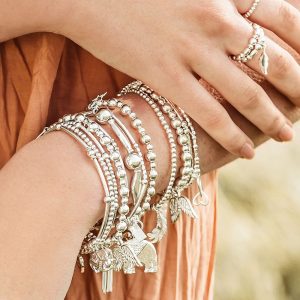 Chlobo-Mini-Noodle-Ball-Heart-In-Heart-Bracelet-1