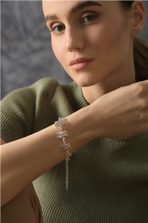 Newbridge Celtic Knot Link Bracelet - Image 3