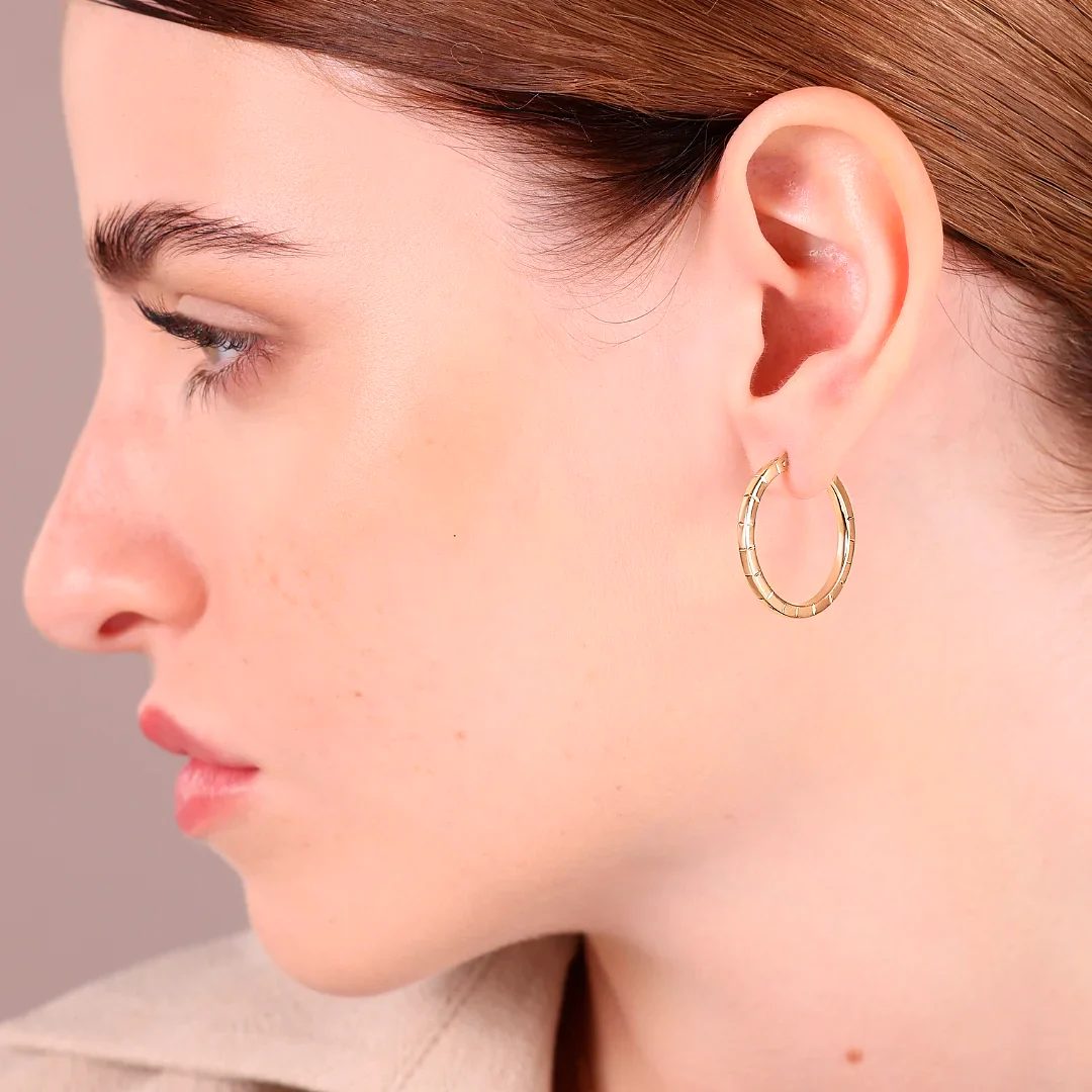 9k Gold Diamond Cut Hoop Earrings - Image 2